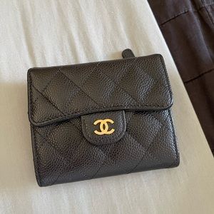Chanel trifold wallet card holder caviar black leather